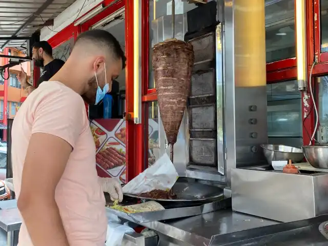 Berkat Madinah Kebab