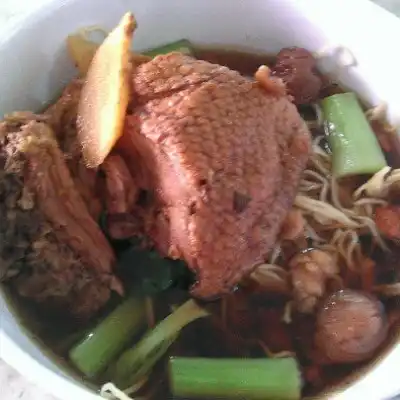 pun chun ala bidor herbal duck noodle