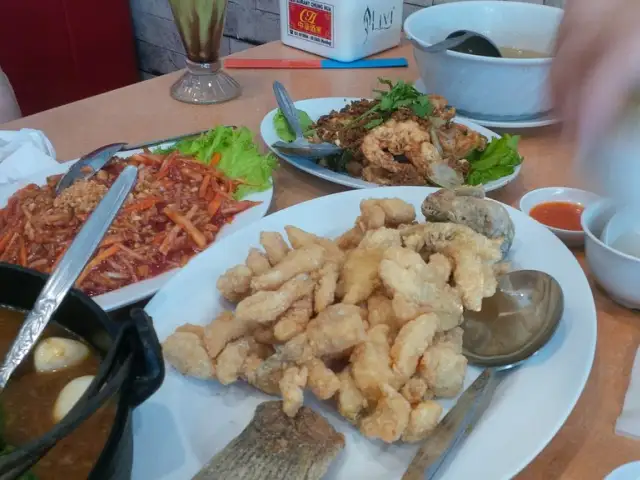 Gambar Makanan Chung Hua Restaurant 6