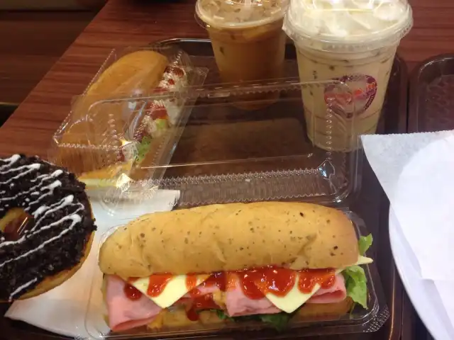 Dunkin' Donuts Food Photo 13