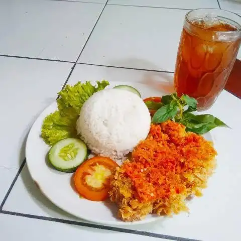 Gambar Makanan Batagor Siomay Juned - Duku 18