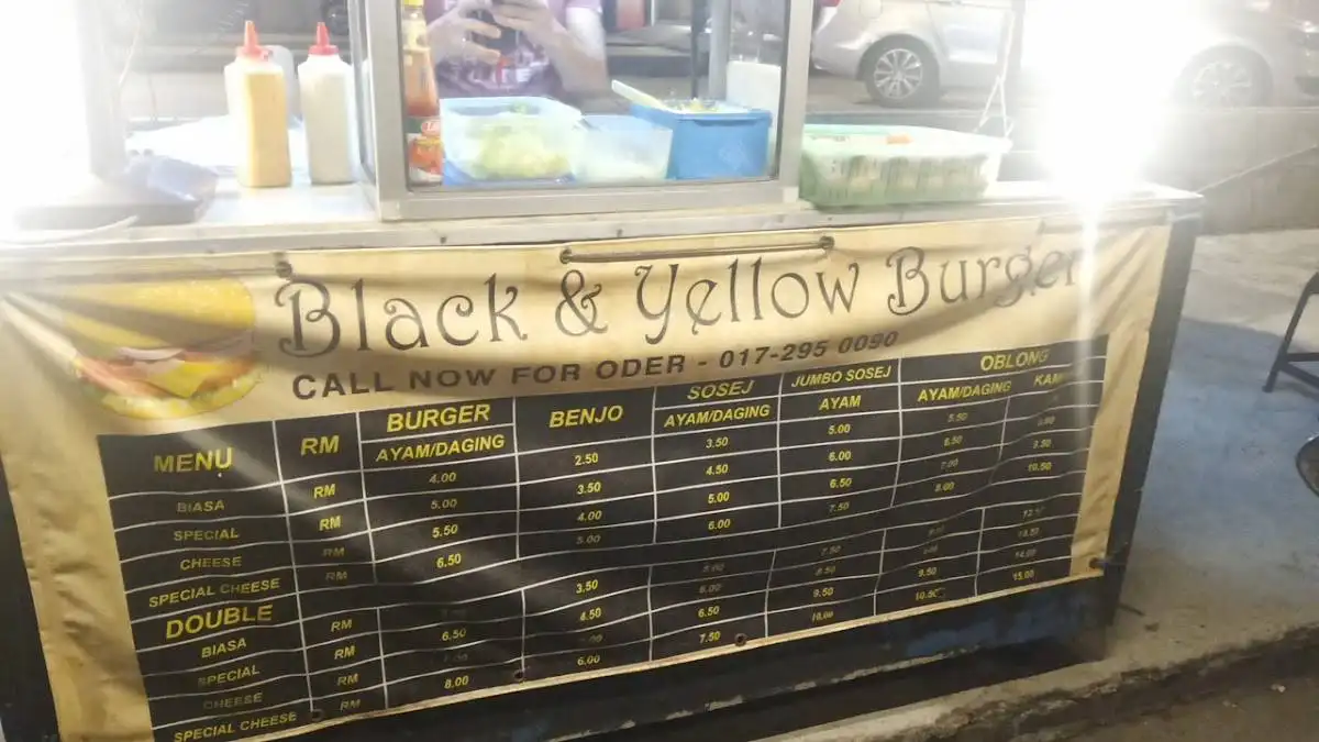 Black&Yellow Burger(Sri Petaling)