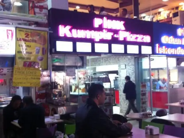 Pink Kumpir Pizza İskender'nin yemek ve ambiyans fotoğrafları 3
