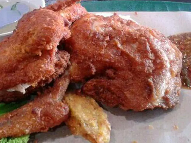 Ayam Penyet Z&Z Food Photo 2