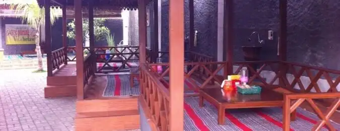 Warung Gabus Pucung Vila Betawi