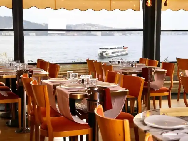 Istanbul Meze Bar'nin yemek ve ambiyans fotoğrafları 17