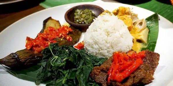 Rumah Makan Masakan Padang Indah Raso 3, Banjarsari