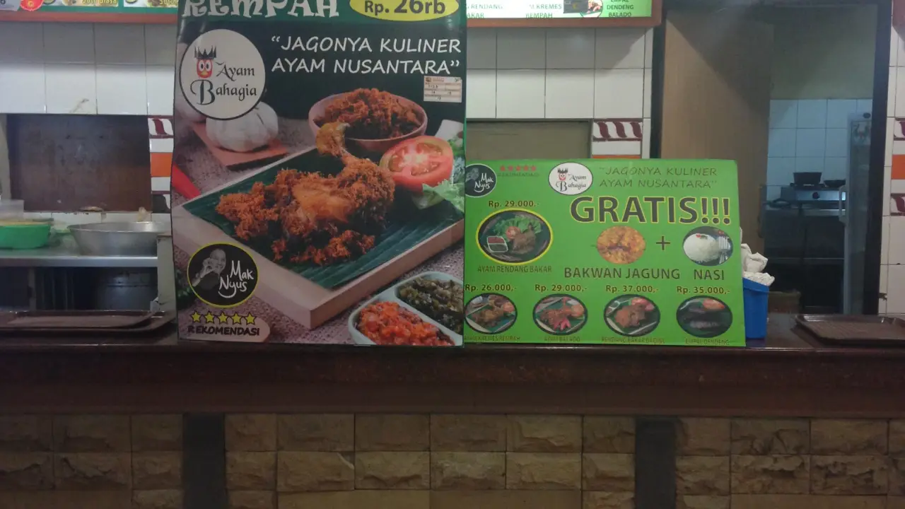 Ayam Bahagia