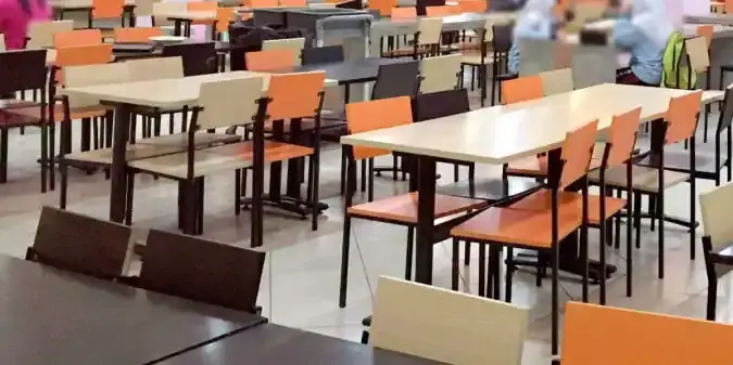 i Food Court