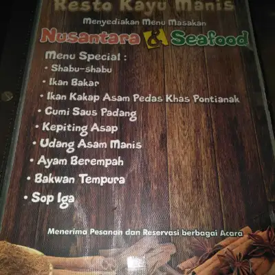 KAYU MANIS Cafe Dessert & Resto