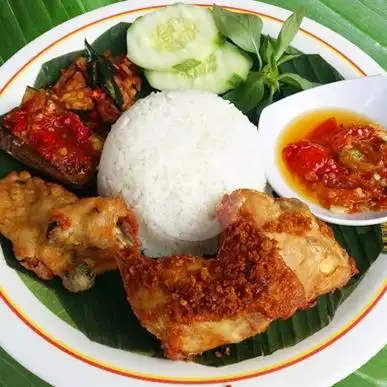 Gambar Makanan Ayam Bakar Ayam Penyet Wong Solo, Simpang Surabaya 6
