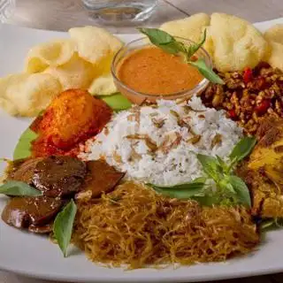 Gambar Makanan WARMINDO IBBEH, Nasi Kuning/Uduk Nasi Ayam Nasi Goreng & Indomie, Sebelum Richee 20