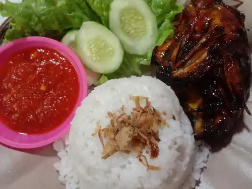 Bebek/ayam Bakar Gannisa