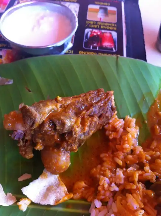 Kavitha Banana Leaf Food Photo 16