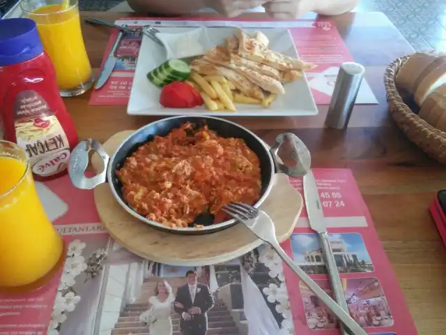 Cumhuriyet Lezzet Dünyası (Halimbey Restoran)'nin yemek ve ambiyans fotoğrafları 8