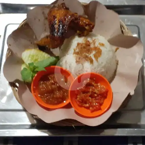 Gambar Makanan Warung Anugerah Dagen, Pandak 5