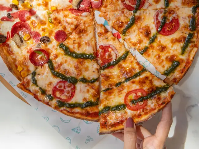 Pizza V'nin yemek ve ambiyans fotoğrafları 1