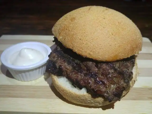 RnR's Chargrilled Burgers Food Photo 18