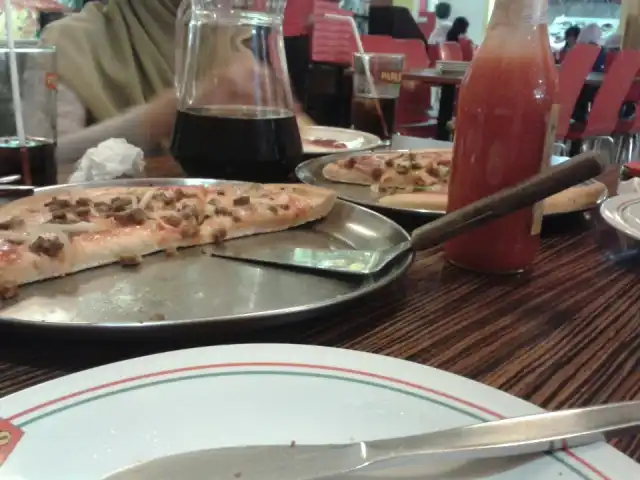 Gambar Makanan Papa Ron's Pizza 7