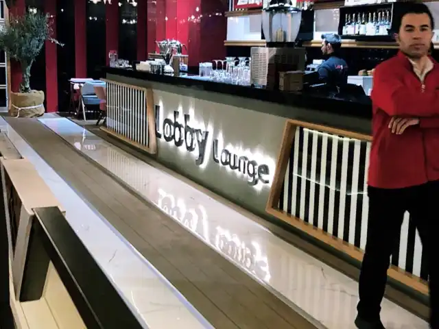 Lobby Lounge'nin yemek ve ambiyans fotoğrafları 3