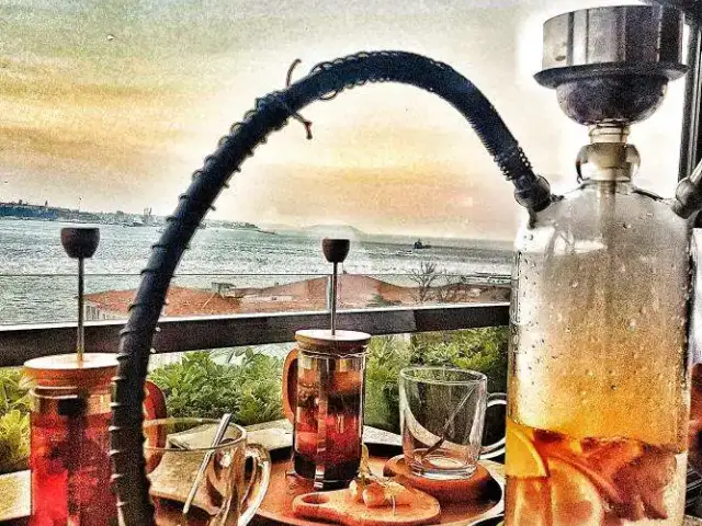 Lulu Hookah Lounge - Zimmer Hotel Bosphorus'nin yemek ve ambiyans fotoğrafları 27
