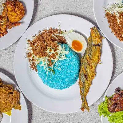 Nasi lemak uduk jakarta (cyberjaya)