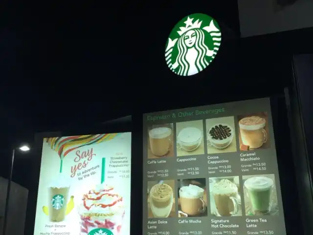Starbucks Food Photo 5