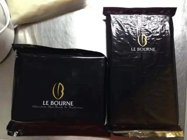 Le Bourne Chocolates Food Photo 4