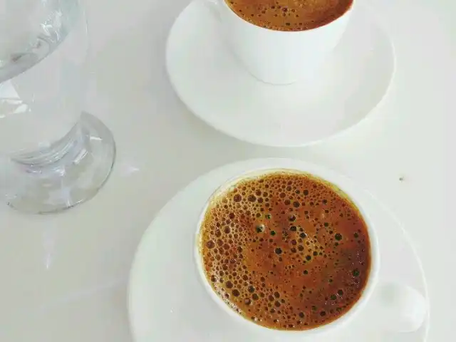 İzzet-i İkram Cafe Ve Kahvaltı Evi'nin yemek ve ambiyans fotoğrafları 10