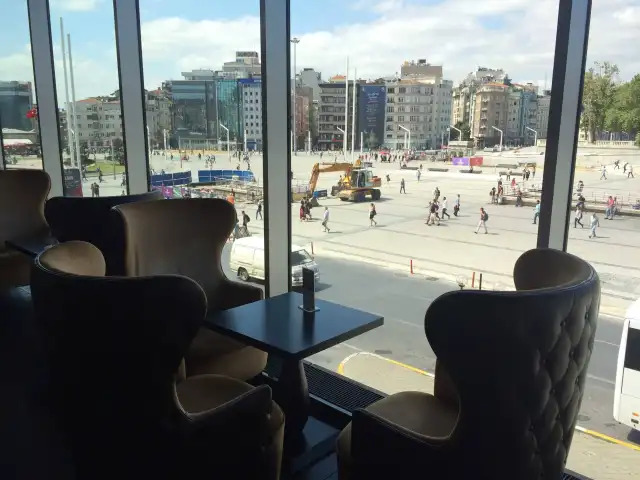 Tuti Bar - The Marmara Taksim'nin yemek ve ambiyans fotoğrafları 7