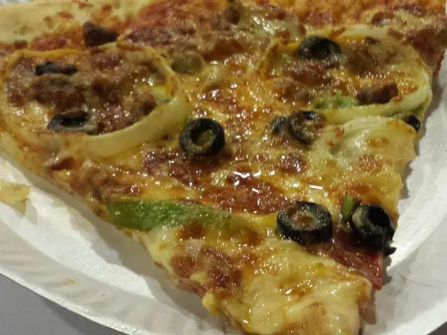 Pizza Warehouse Food Photo 20