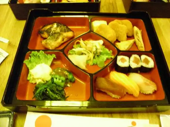 Tokyo Restaurant'nin yemek ve ambiyans fotoğrafları 3