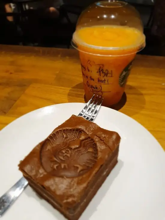 Gambar Makanan Starbucks Plaza Surabaya 2