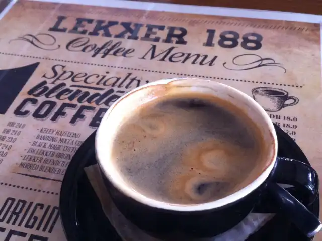LEKKER 188 Coffee & Food Hub
