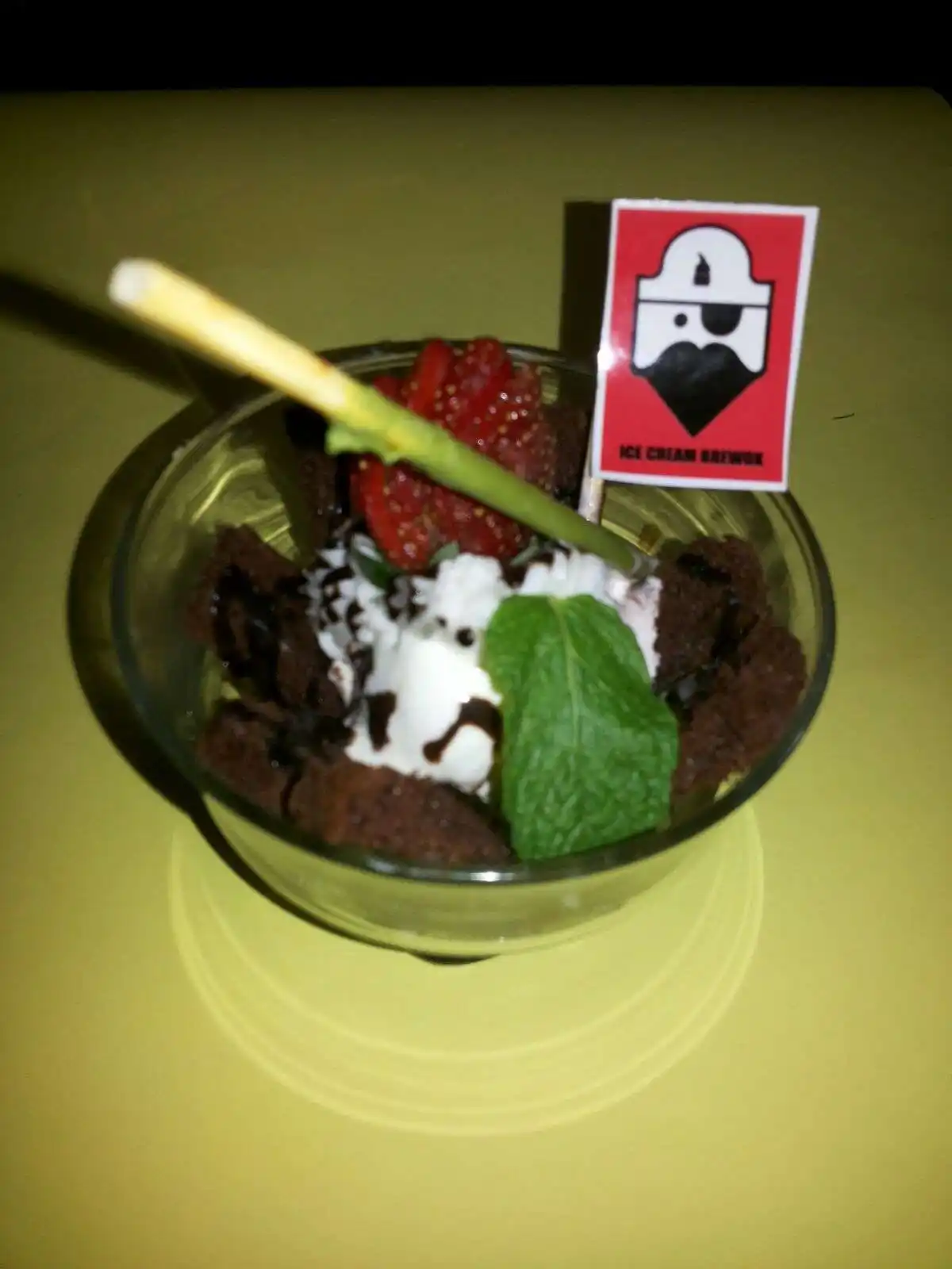 Gambar Makanan Ice Cream Brewox 1