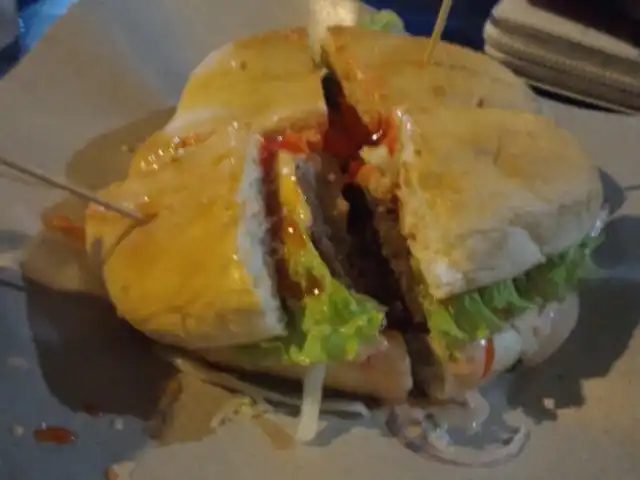 Cheesy Burger Bakar
