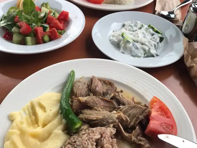 Ramazan Usta Et Lokantası'nin yemek ve ambiyans fotoğrafları 2