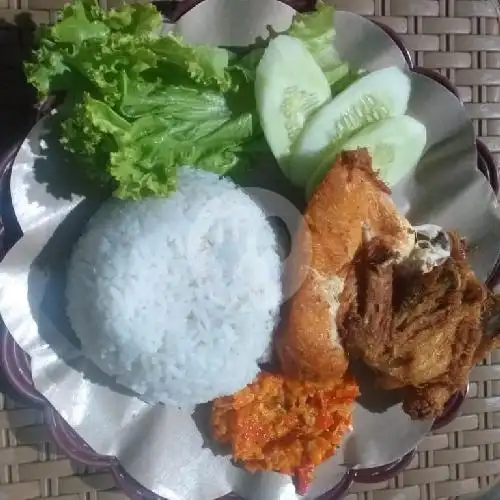 Gambar Makanan Ayam Geprek SBR, Matraman 1