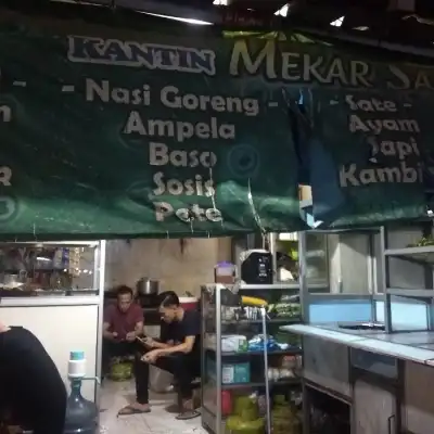 Kantin Mekarsari Pasar induk modern Cikopo