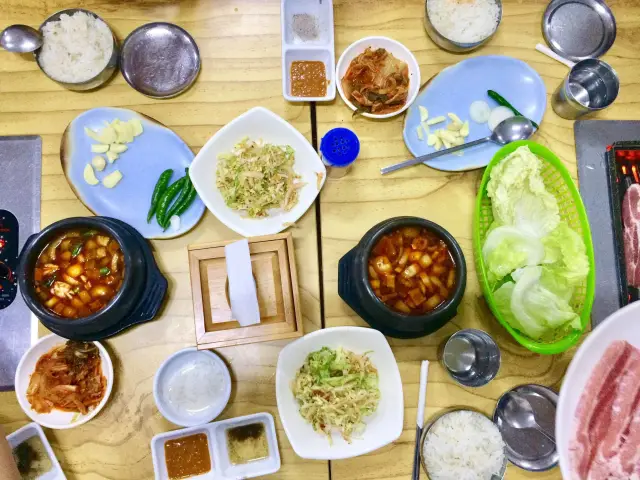 Pearl Korean Meatshop and Restaurant Food Photo 4