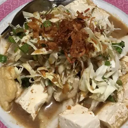 Kupat Tahu Pojok Magelang