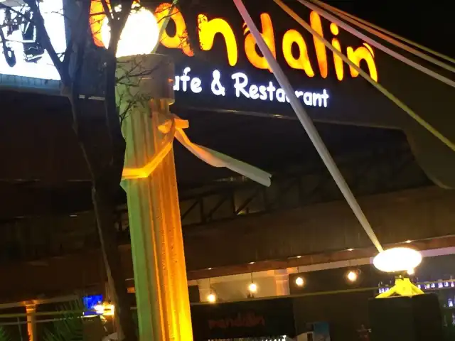Mandalin Cafe & Restaurant'nin yemek ve ambiyans fotoğrafları 7