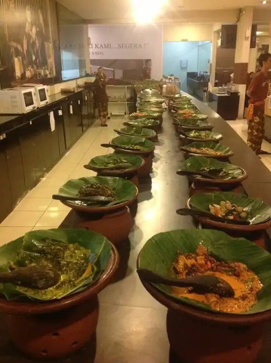 Gambar Makanan Sajian Sunda Sambara 6