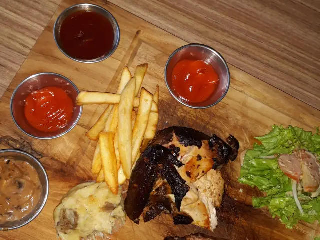 Gambar Makanan Ang's Grille - Hotel Ibis Budget Jakarta Cikini 10