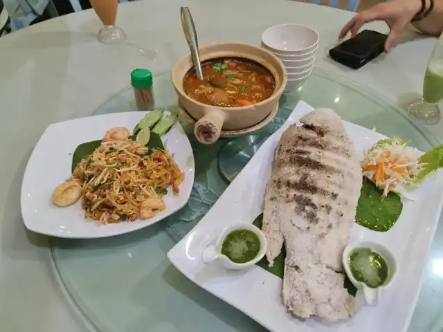 Sbai Thai Mini Market & Thai Seafood Restaurant Food Photo 11