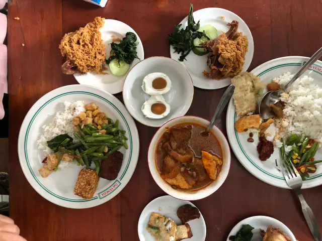 Gambar Makanan Pondok Ayam Goreng Gemes 2