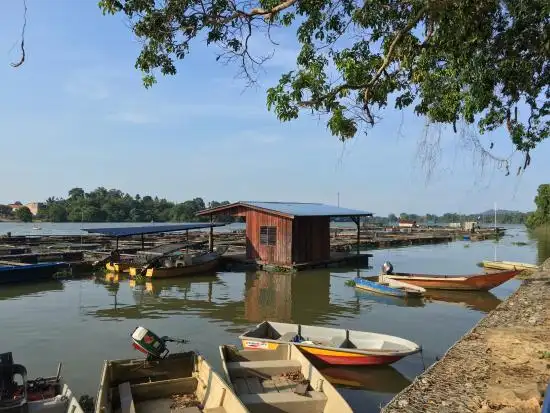 Restoran Terapung D' Penambang