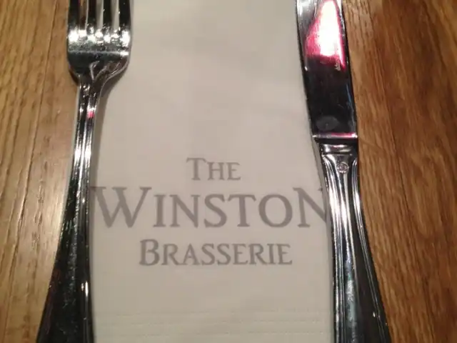 The Winston Brasserie'nin yemek ve ambiyans fotoğrafları 12