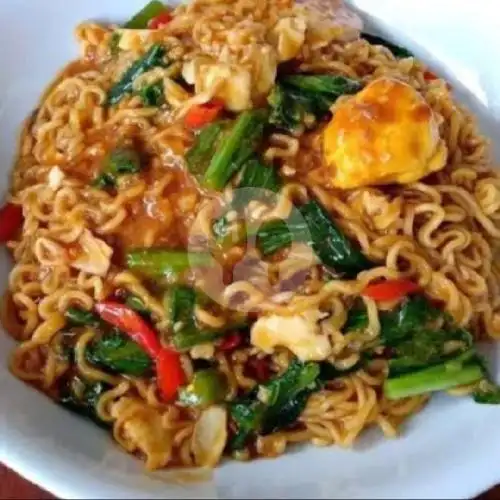 Gambar Makanan Mie Goreng dan Nasi Goreng Hot, Bunga Desember 19