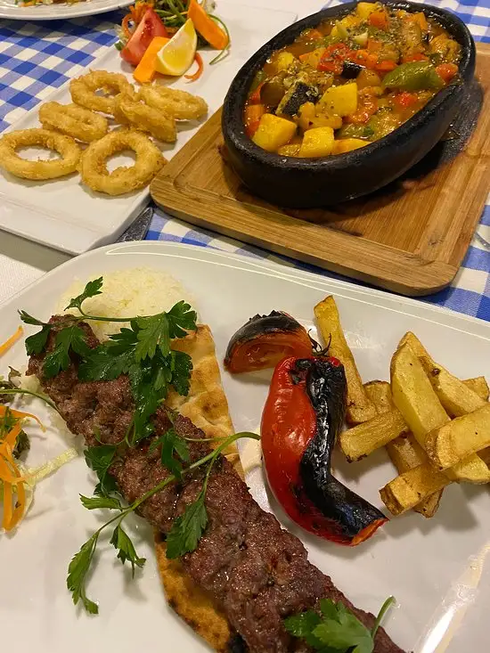Modena Steak Kebap Fish House'nin yemek ve ambiyans fotoğrafları 39